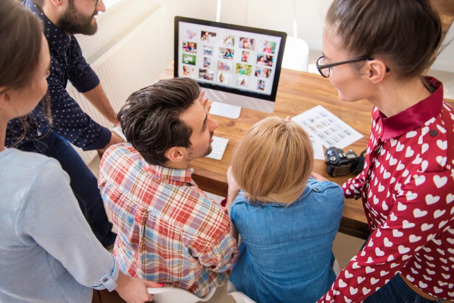 teamwork-is-very-important-for-company-s-good-2024-12-04-15-16-30-utc